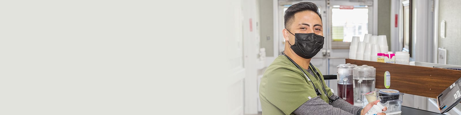 nurse at a nurse's cart at the Pleasant Hill Post Acute facility