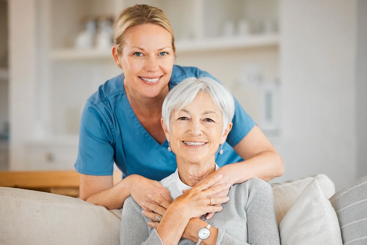 How Skilled Nursing Facilities Support Families and Caregivers